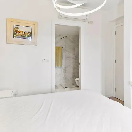 公寓 Beautiful, Contemporary Db11 - Electra, With Communal Pool, Situated On Stunning Aphrodite Hills *